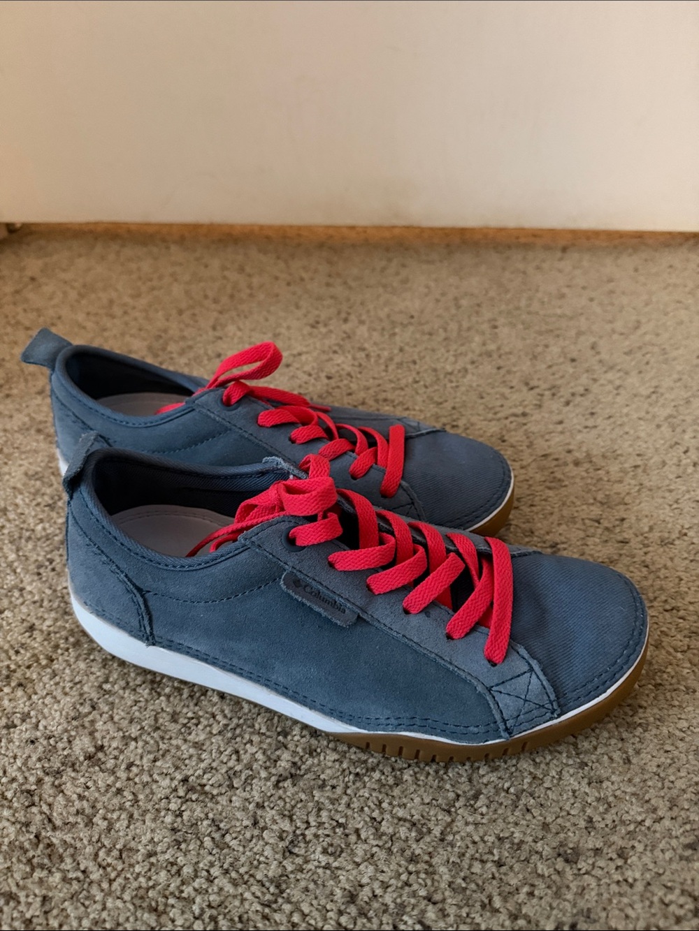 Columbia Women's Navy Sneakers with Red Laces